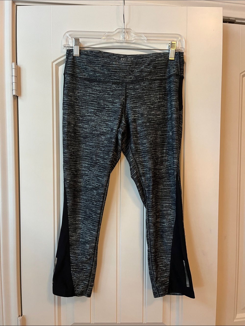 Nike Green & Black Dri-FIT Capri Leggings